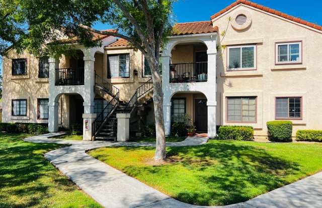 Mira Mesa Two Master Bedroom Upper Level Corner Condo photos photos
