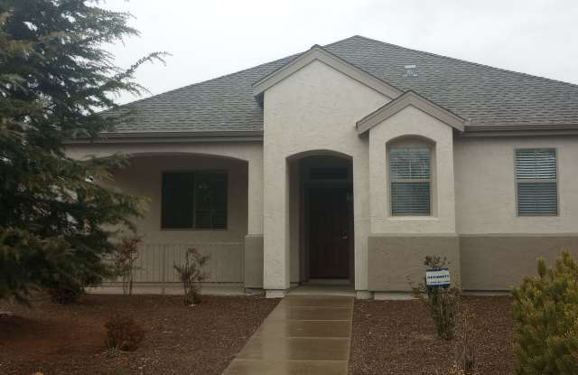 Cute Home Located In The Stoneridge Golf Community photos photos