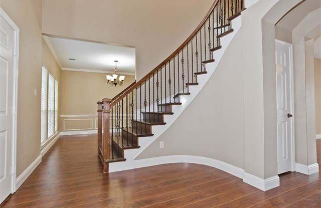 3608 Lowrey Way Gallery 3