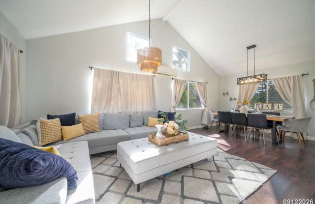 FULLY FURNISHED 4BR/2.5BA/2-CAR GARAGE/GOLF COURSE LOCATION IN WAIKELE Gallery 4