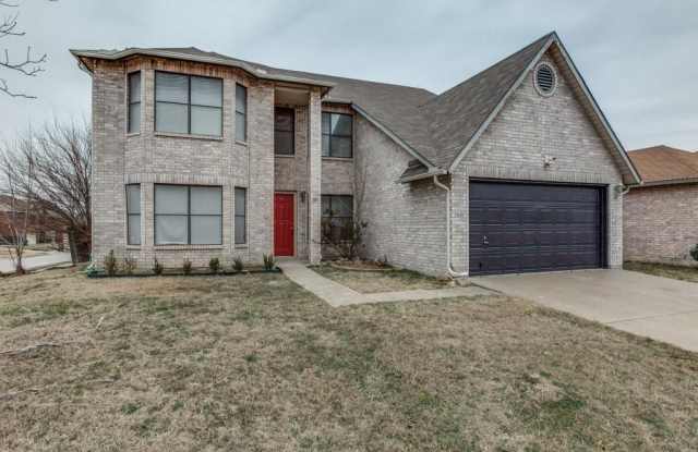 309 Tabor Drive - 309 Tabor Drive, Arlington, TX 76002