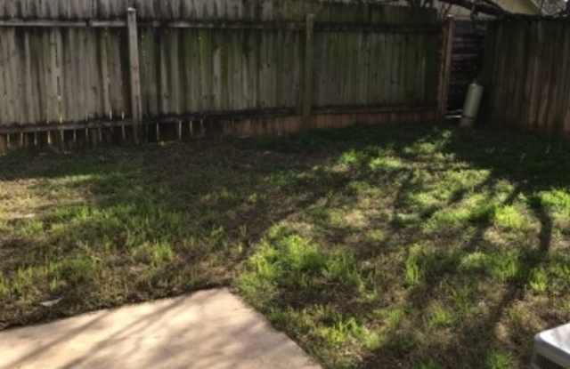 5213 Meadow Field 4 Gallery 4