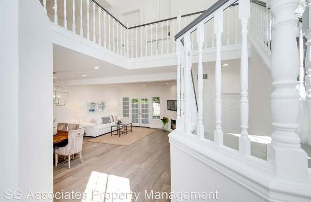 5777 Tanner Ridge Gallery 4