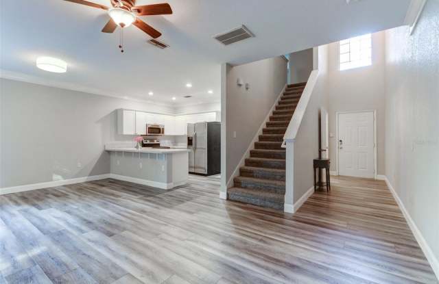 16305 FAIRFORD PALMS Court Gallery 4