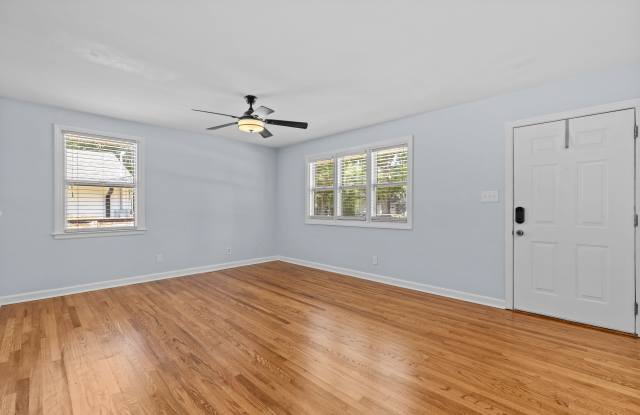 2115 Bellaire Avenue Gallery 4