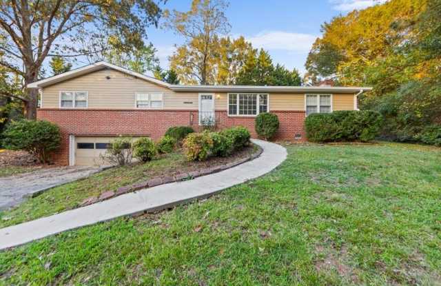 2443 Swanson Court NE photos photos