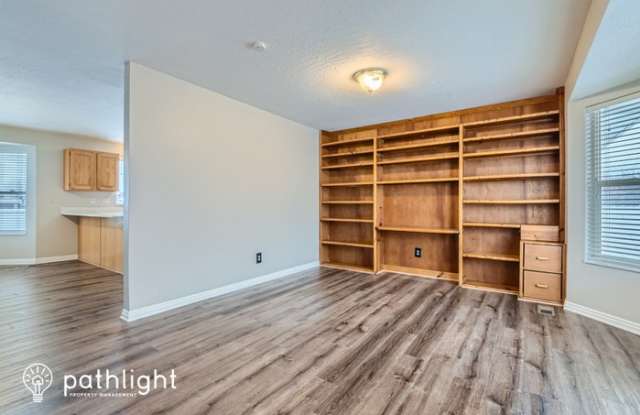 725 North 1010 West Gallery 3