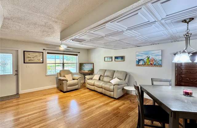 3255 RAMBLEWOOD Place Gallery 3