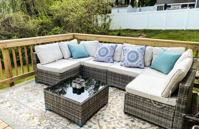 903 Country Terrace Gallery 2