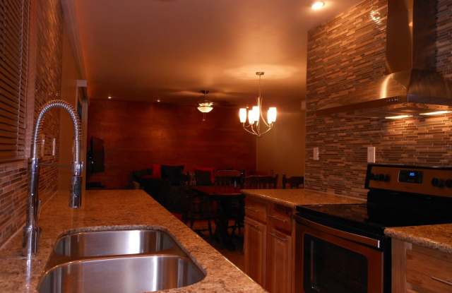 33995 Smoketree Ln Gallery 3