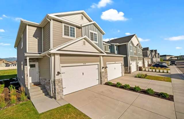 Stylish Corner Townhome photos photos Stylish Corner Townhome photos photos