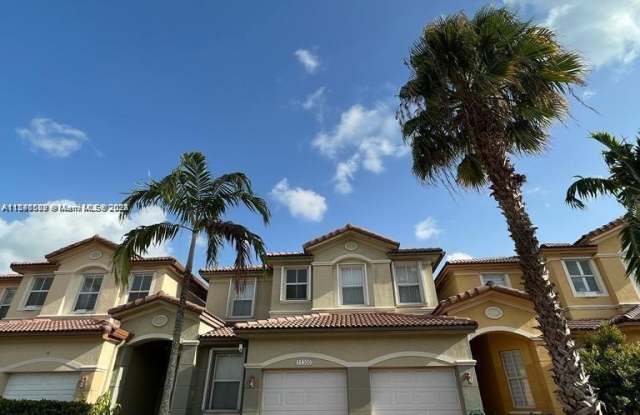 11300 NW 74th Ter - 11300 Northwest 74th Terrace, Doral, FL 33178