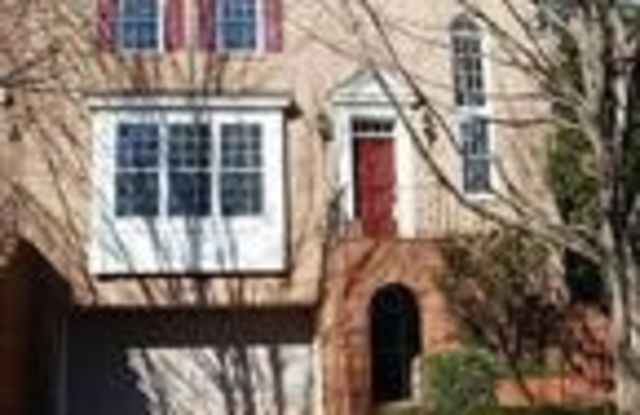 9441 TURNBERRY DR - 9441 Turnberry Drive, Potomac, MD 20854