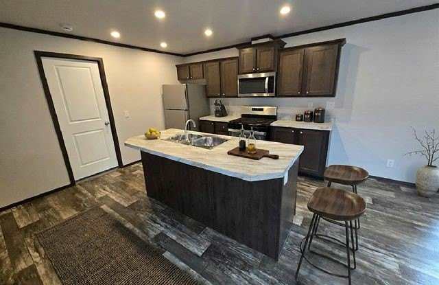 23 Wood Dr Gallery 2