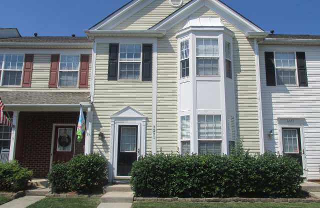 3221 Mannington Drive, Charlotte, NC 28270-2270 - 3221 Mannington Drive, Charlotte, NC 28270