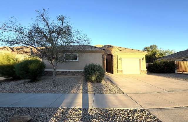 BEAUTIFUL 3 BEDROOM 2.5 BATH HOME WITH SOLAR & HUGE BACKYARD IN CASITAS GRANDE Gallery 3