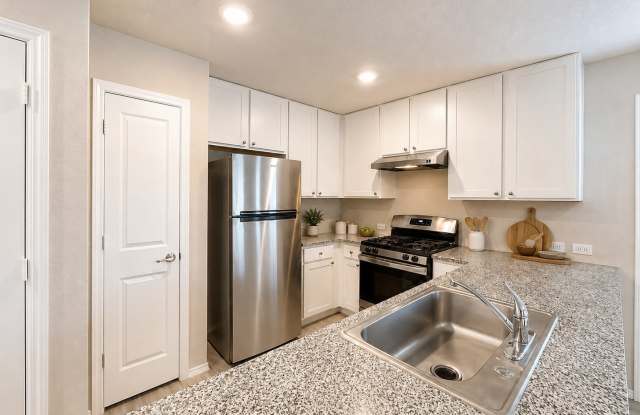7326 Rosada Way Gallery 4