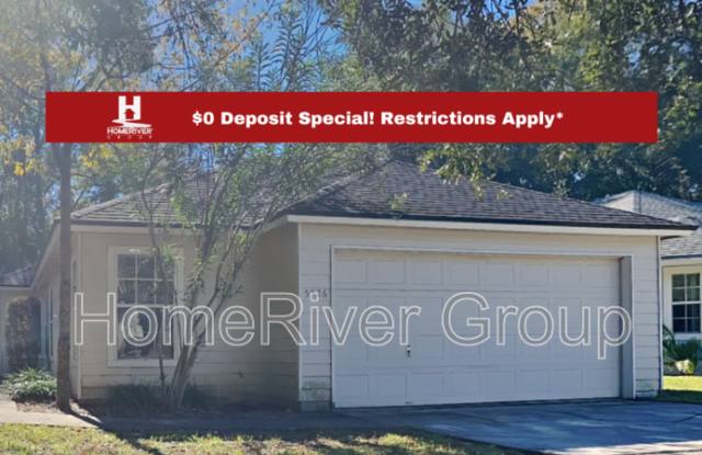 5526 Oak Crossing Dr - 5526 Oak Crossing Drive, Jacksonville, FL 32244