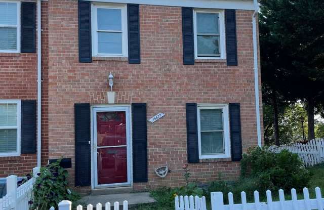 16629 Geddy Ct Gallery 4