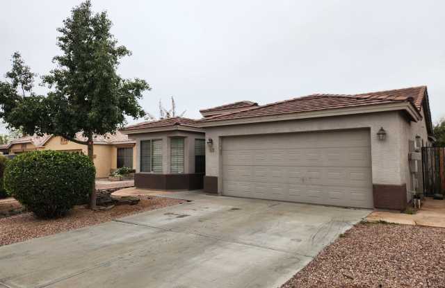 Single Level Avondale Home Gallery 3