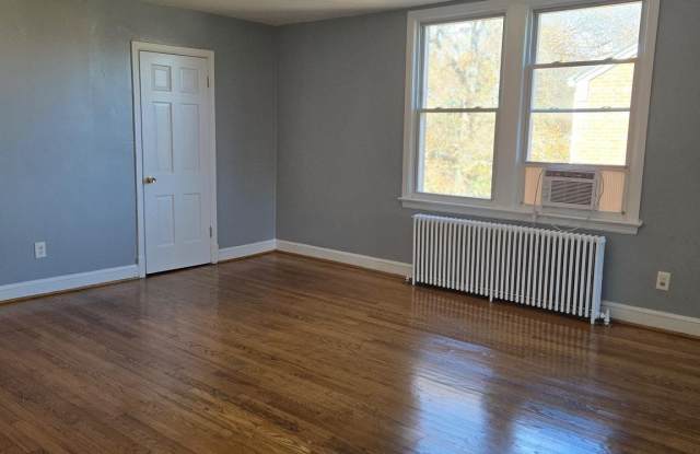 5511 SACHEM Drive unit: 2 photos photos