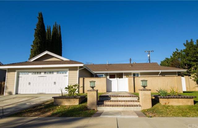 611 E Glendora Avenue Gallery 4