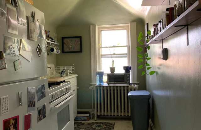 5713 ROLAND AVENUE, UNIT 3N Gallery 4