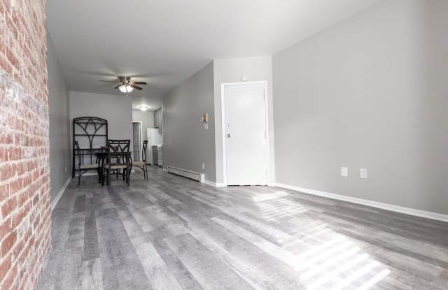 3033 KENNEDY BLVD photos photos