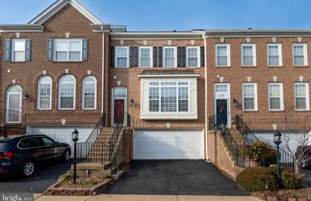 5722 GOVERNORS POND Circle photos photos