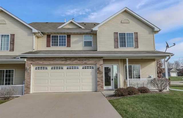 Beautiful Townhouse located in a desirable neighborhood in North Liberty photos photos Beautiful Townhouse located in a desirable neighborhood in North Liberty photos photos