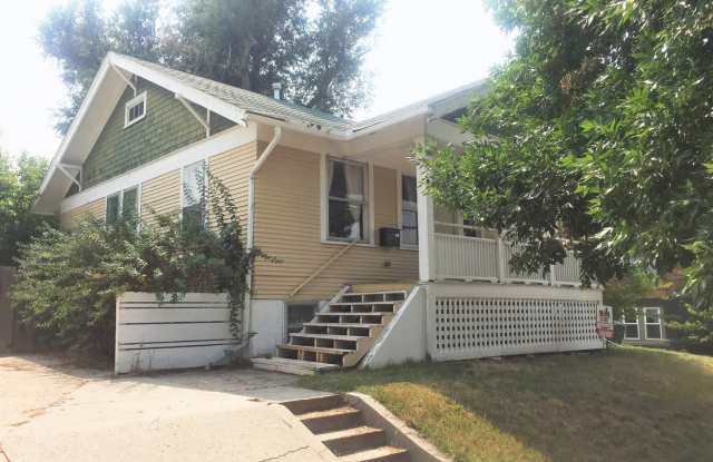 4 Bedroom Home Located Downtown photos photos