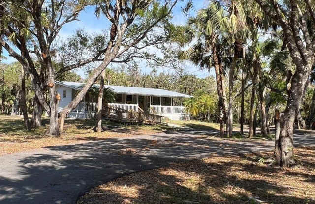 50 Palm Drive photos photos