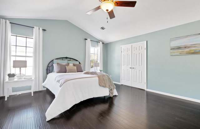 9806 Gold Cup Way Gallery 2