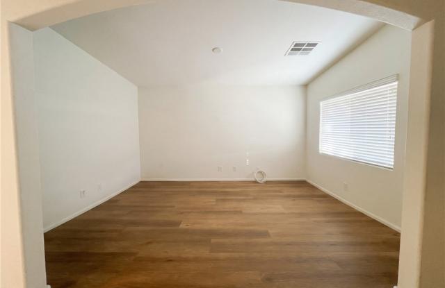 4589 Cedar Island Court Gallery 4