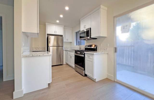 Residential Apartment near Downtown Fullerton photos photos