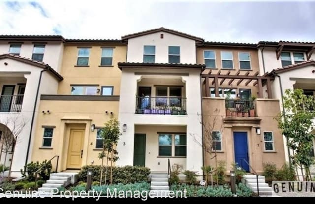 1060 South Harbor Blvd. Unit 4 - 1060 S Harbor Blvd, Santa Ana, CA 92704