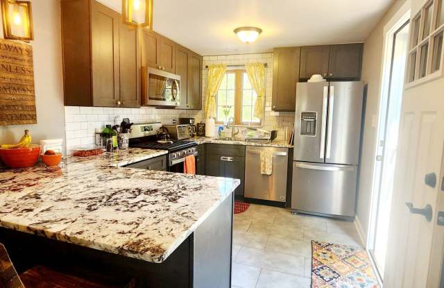 3 Bed 2 Bath in Robinson, PA photos photos