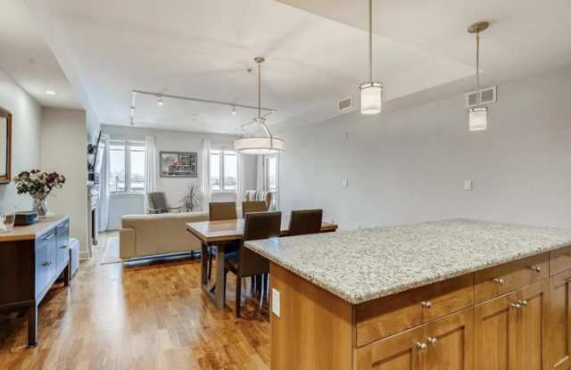 1950 W Littleton Blvd - 1950 West Littleton Boulevard, Littleton, CO 80120