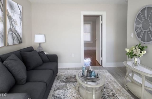 114 Williams Street 1R - 114 William Street, Springfield, MA 01105