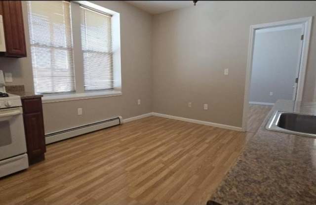 18 EAST 17TH ST photos photos