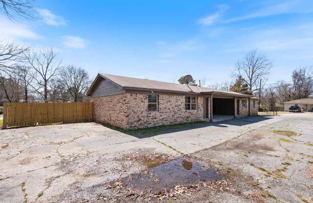 515 South Rd Apt. A - 515 South Road, Jacksonville, AR 72076 515 South Rd Apt. A - 515 South Road, Jacksonville, AR 72076