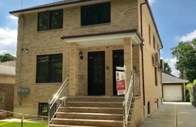 160-32 76th Road - 160-32 76th Road, Queens, NY 11366
