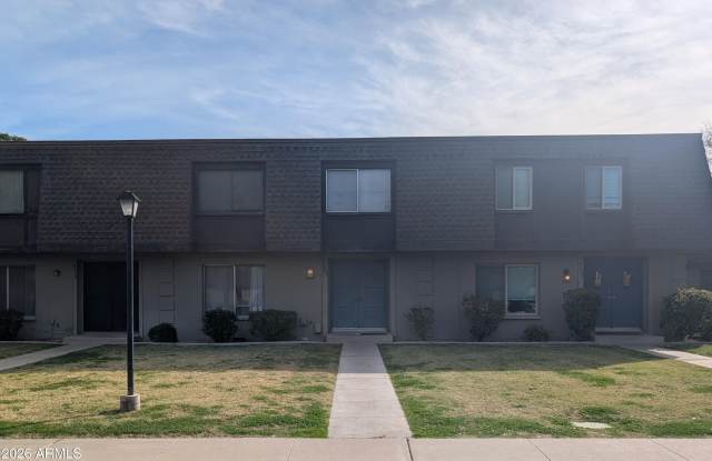 5000 S ALDER Drive photos photos