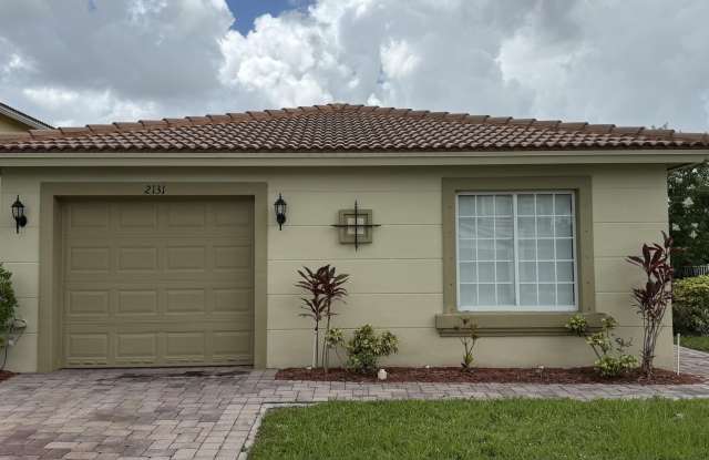 2131 SW Newport Isles Boulevard Boulevard photos photos