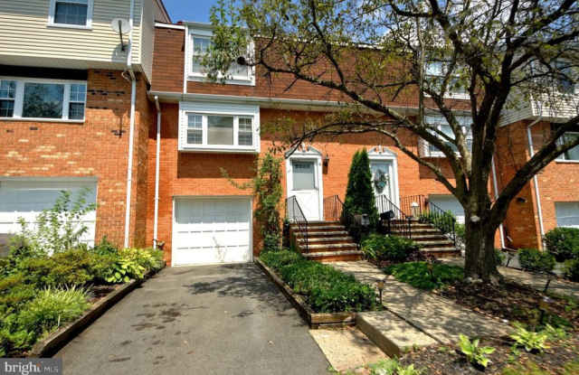 10 Catbird Court - 10 Catbird Court, Mercer County, NJ 08648