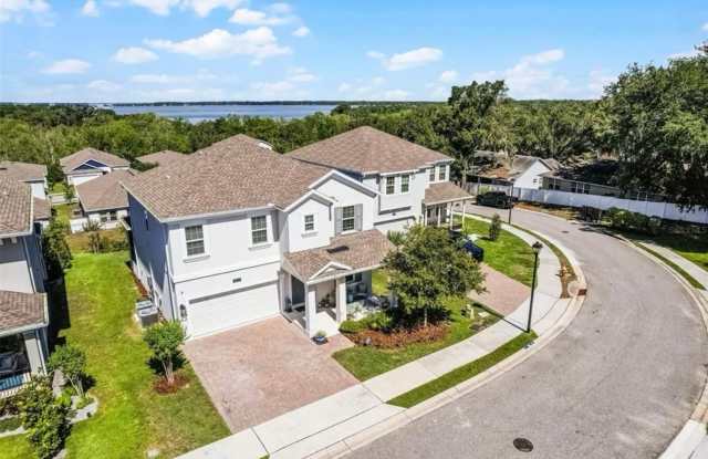 Stunning 4/2.5 in Highly Desirable Dora Parc!!! photos photos