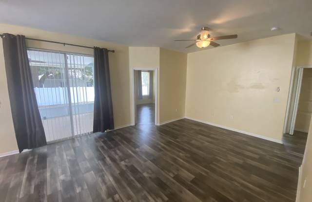 302 Bluff Pass Dr Gallery 4