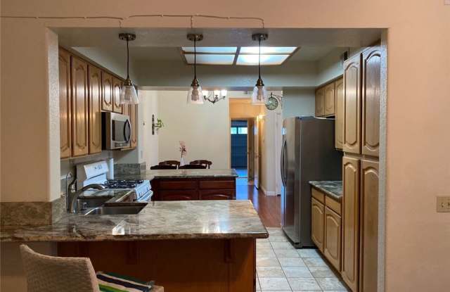 2990 Crape Myrtle Circle Gallery 4