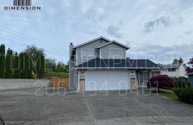 Charming 3-Bed, 2-Bath Home in Prime Federal Way Location photos photos