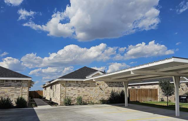 2809 East Israel Avenue - 1 photos photos
